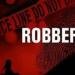 45 lakh rupees looted at gunpoint in just 45 seconds, one killed
