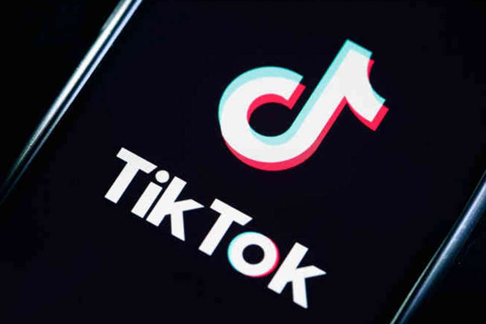 6-year-old girl saved her life in the process of completing Tiktok challenge, swallowed magnet pills