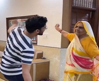 89-year-old grandmother danced fiercely with grandson on the song of Badshah