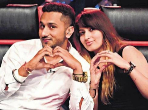 Honey Singh accused of domestic violence by his wife