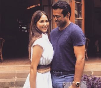 Kim Sharma and Leander's relationship becomes official