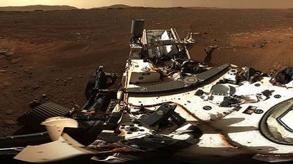 NASA releases bird's eye view of Mars rover landing site