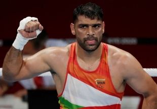 Olympics (Boxing): Super heavyweight Satish reaches quarter-finals, will take on the world champion