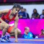 Olympics (Wrestling): Vinesh out of the race for bronze medal