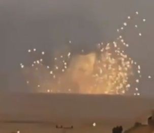 Saudi Arabia: Dangerous explosion in Ammunition Center, flames rise in the air