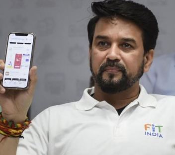 Sports Minister Anurag Thakur launched Fit India App, know what is special in it
