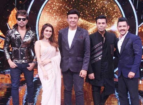 There will be a musical feast of 200 songs in the finale of 'Indian Idol 12', the finale will run for 12 hours
