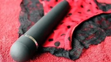 Unknown person has been sending undergarments and sex toys to the actress for two months, now it is not good!