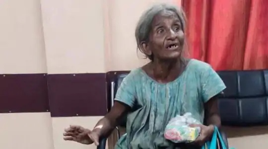 West Bengal: A woman living on the streets even after having a PhD degree, a relative of the Chief Minister and a teacher's job