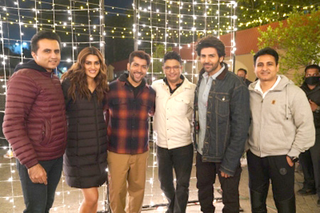 Team 'Shehzada' started the night shoot schedule of the film