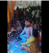 Viral Video: When the groom got desperate to dance in the middle of the wedding