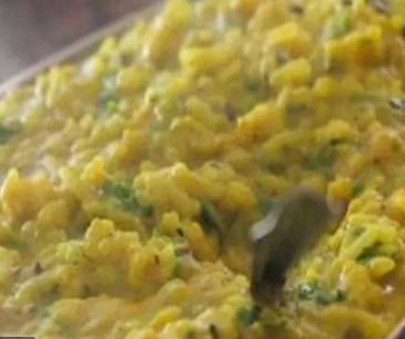 Came to steal, got hungry and started making khichdi;  Then what happened!?