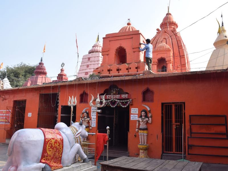 Mahashivratri 2022: रायपुर के सरोना शिव मंदिर में संतान की कामना के लिए दर्शन करने आते हैं दंपती