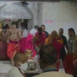 Ujjain Mahakal Temple - संघ प्रमुख मोहन भागवत महाकाल की भस्मारती में हुए शामिल