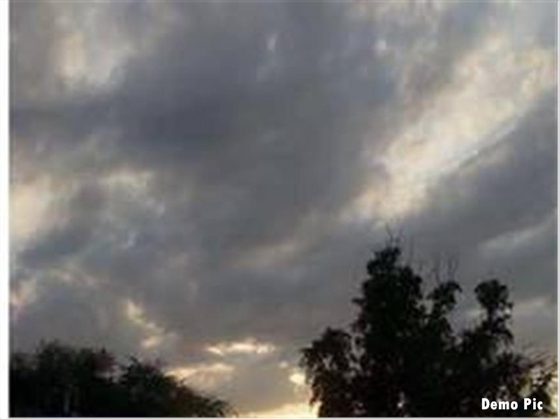 Weather in Bilaspur: बिलासपुर में उमस भरी गर्मी, सरगुजा में 24 घंटे में 13 मिमी बारिश, अधिकतम तापमान पांच डिग्री गिरा