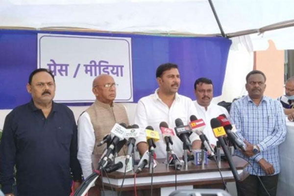 AJSU, NCP and independent MLAs together formed Jharkhand Democratic Front, sought recognition in the assembly - Ranchi News in Hindi