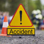 killed in bus-car collision in Telangana - Hyderabad News in Hindi