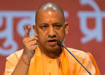 Chief Minister Yogi Adityanath said, Effect of Four Tea Policy, Corona controlled in UP - Lucknow News in Hindi