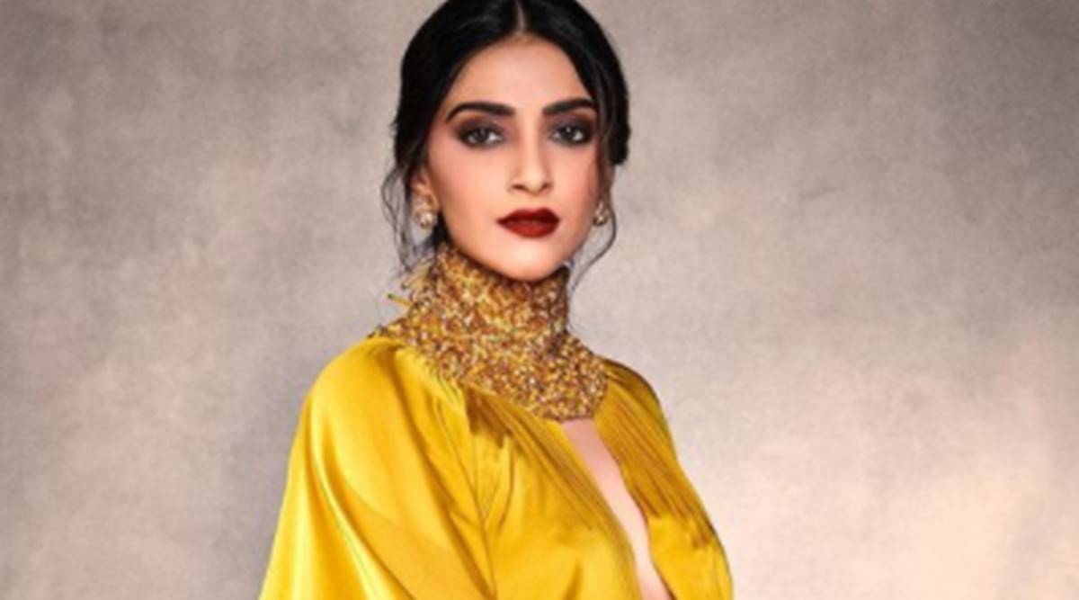 bollywood actress Sonam Kapoor, father-in-law Harish Ahuja, big cyber fraud, siphoned off Rs 27 crore from account,