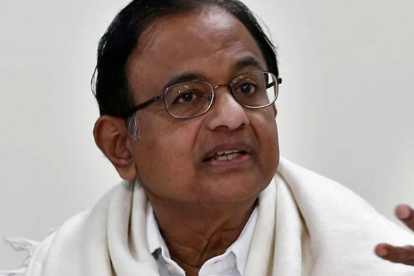 Delhi Court grants regular bail to Chidambaram, his son in Aircel-Maxis case - India News in Hindi