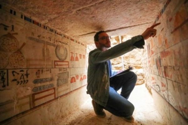 Five 4,000-year-old ancient tombs discovered in Egypt - World News in Hindi