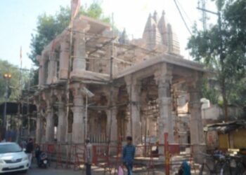 Gwalior Achleshwar  News: शिवरात्रि पर आए दान की रकम को गिनने अचलेश्वर मंदिर पहुंची प्रशासन की टीम