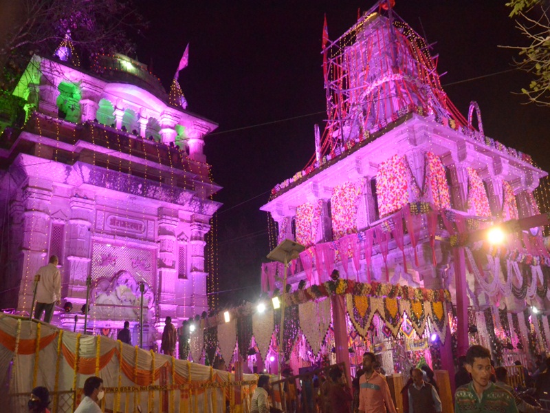 Gwalior Maha Shivratri 2022 Live: सजे शहर के शिव मंदिर, रात 12 बजे से ही दर्शन करने आने लगे श्रद्धालु