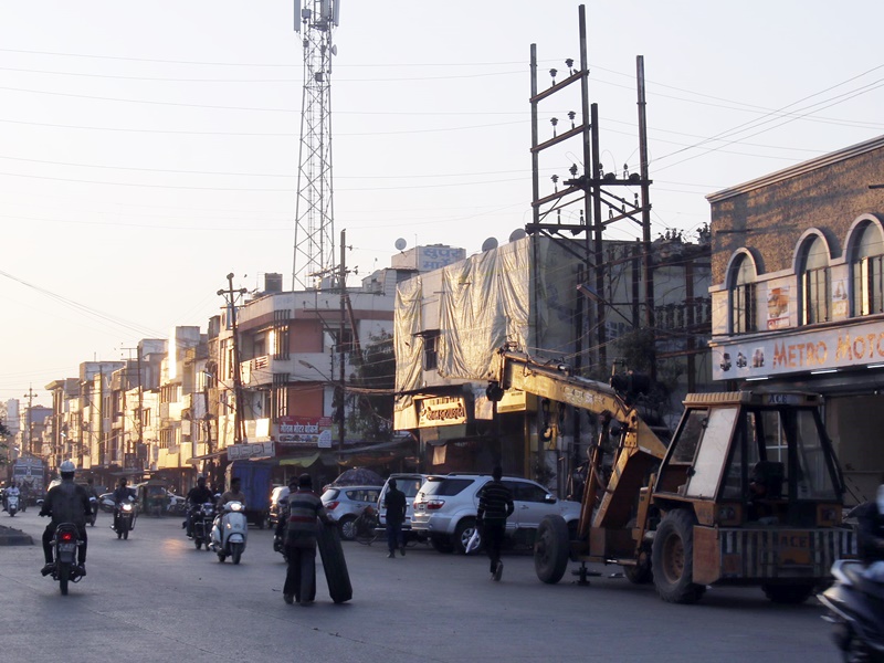 Indore News: छोटा पड़ने लगा 40 साल पुराना ट्रांसपोर्ट नगर, 10 गुना बढ़ गए भारी वाहन