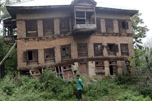 Jammu Just A Shelter For Displaced Pandits, But Home Still In Kashmir - Jammu News in Hindi