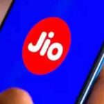 Jio Network Down |  Reliance Jio network down, Twitter floods with complaints from users  Navabharat