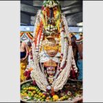 Mahakal Mandir Ujjain: राजा महाकाल के शीश सजा सवा मन फल-फूलों का मुकुट