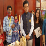 Manoj Bajpayee visits the Rajasthan studio stall at JLF - Jaipur News in Hindi