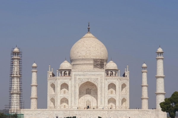 NGT seeks action plan against environmental violation near Taj Mahal - Delhi News in Hindi