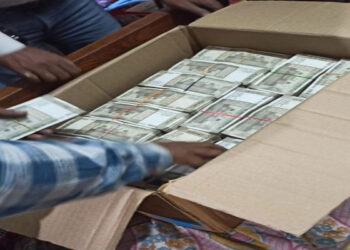 Odisha vigilance seizes highest ever Rs 1.39 cr in cash from engineer - Bhubaneswar News in Hindi