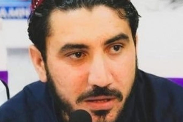 PTM chief Manzoor Pashteen declared proclaimed offender in Pakistan sedition case - World News in Hindi