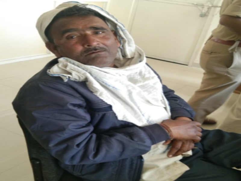 Robbery in Gwalior: भाजपा नेता के गोदाम पर डकैती, रस्सियों से बांधकर पीटा, 12 लाख रुपये लूटे