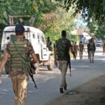 Sarpanch narrowly survived the terrorist attack in Jammu and Kashmir Pulwama - Srinagar News in Hindi