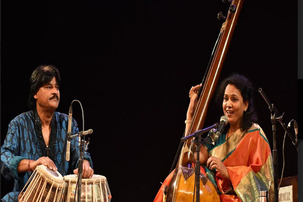 The audience enjoyed a cultural evening with classical music and dance performances - Jaipur News in Hindi