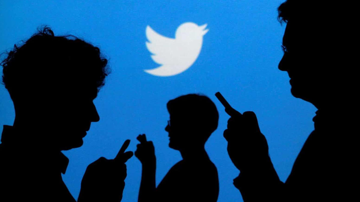 Twitter Down |  Then 'Twitter' went down, users around the world upset.  Navabharat