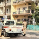 Kumar Vishwas cautions Mann after Punjab Police team lands at his place. - Delhi News in Hindi