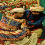 Popular plays Bayen and Kenchuli staged in JKK - Jaipur News in Hindi