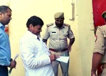 Shivpal Yadav Jail, Azam khan