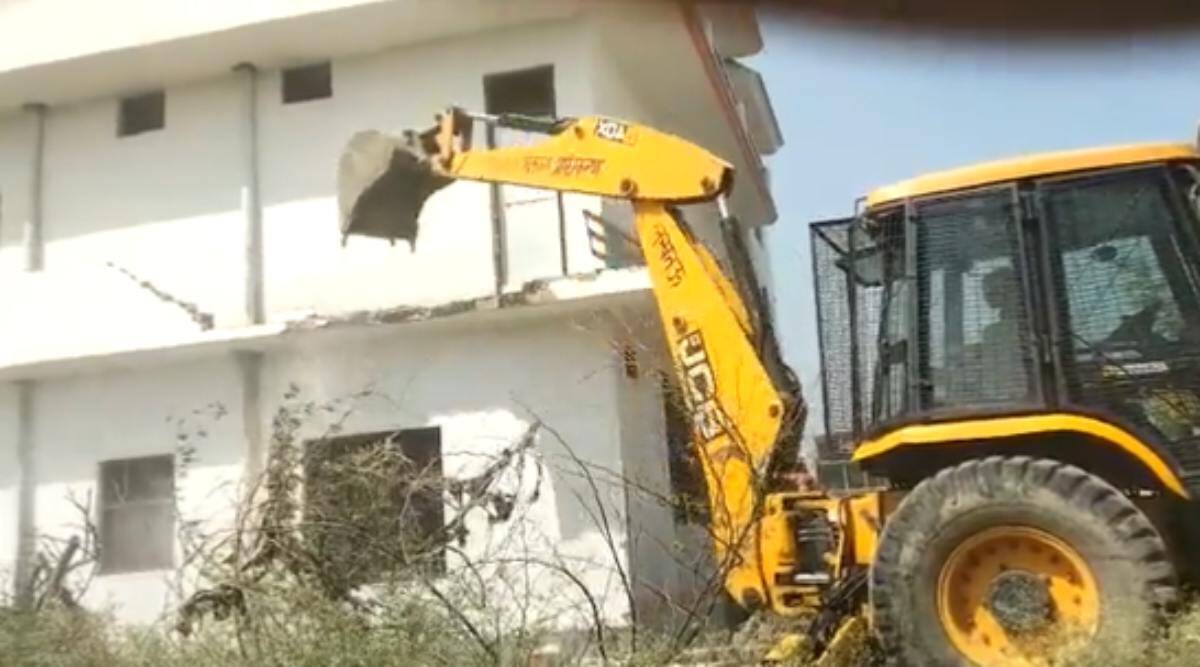UP, Manish Gupta murder case, accused Inspector J N Singh, house demolished