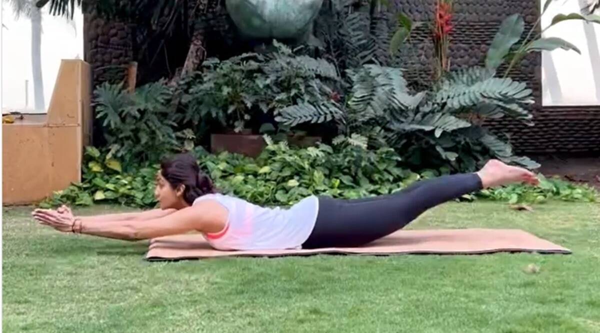 Strengthen Lower Back,Yoga Asanas To spine strength, shilpa shetty yoga