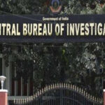 4 CBI officers sacked for threatening to implicate Bizman in terror case - Delhi News in Hindi