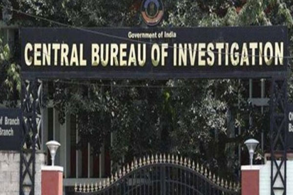4 CBI officers sacked for threatening to implicate Bizman in terror case - Delhi News in Hindi