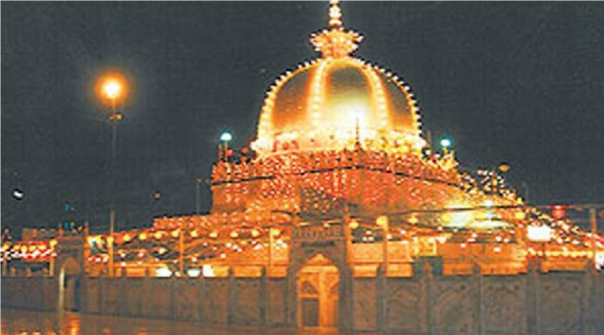 ABP news channel claims picture released by Maharana Pratap Sena related to Adhai Din ka Jhonpra not Ajmer Sharif Dargah
