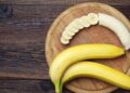Banana peel very beneficial for the skin know this before throwing dustbin