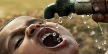Heatwave in India: Drinking more water in summer can also be harmful, know what experts say