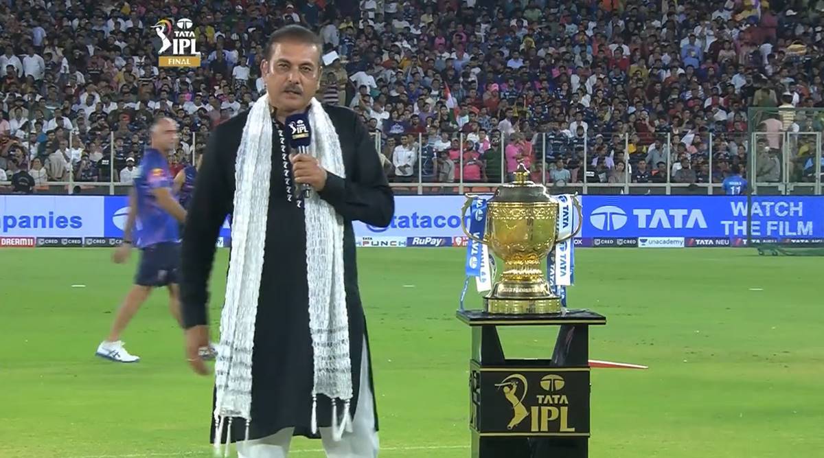 IPL 2022: Fans giggled to hear Ravi Shastri's banging voice in grand finale, people said- GOAT's return;  Watch Video - IPL 2022: Fans giggled to hear Ravi Shastri's banging voice in the grand finale, people said - GOAT's return;  Watch Video